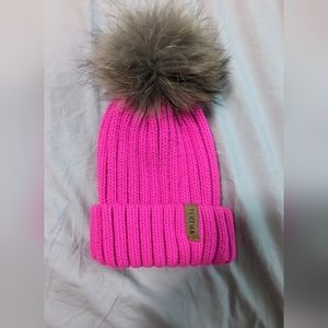 HOT PINK FAUX FUR WINTER BEENIE nwot